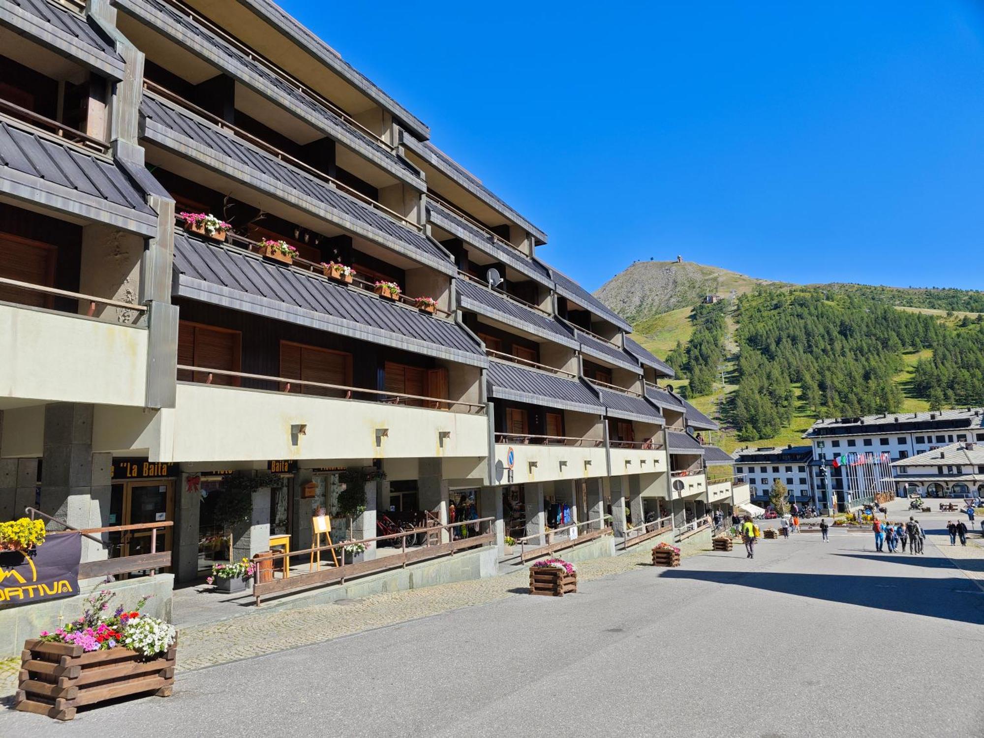 Hostdomus - City Center Apartment Colle Colle Sestriere Exteriér fotografie